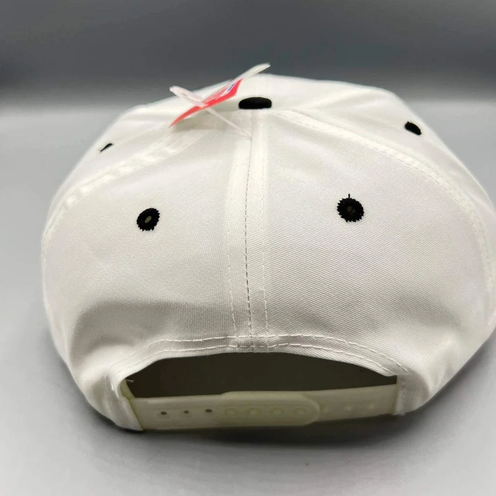 Vintage Chicago Blackhawks Hat Men White‎ Twins Enterprise NHL Snap Back Cap New